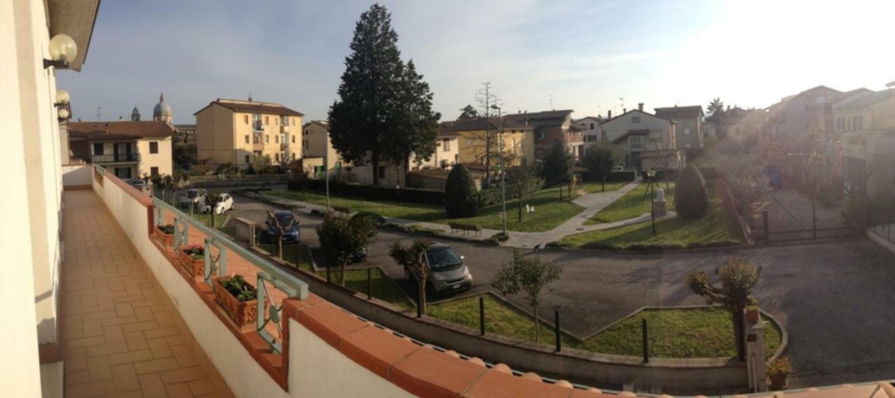 House Degli Angeli Rooms Asyż Zewnętrze zdjęcie