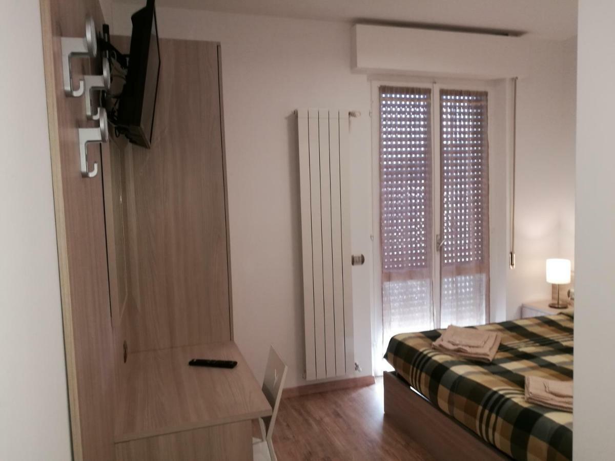 House Degli Angeli Rooms Asyż Zewnętrze zdjęcie