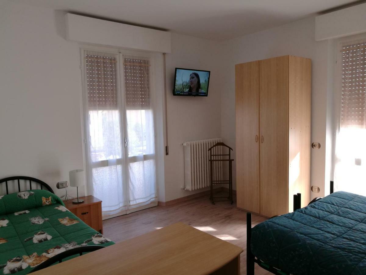 House Degli Angeli Rooms Asyż Zewnętrze zdjęcie